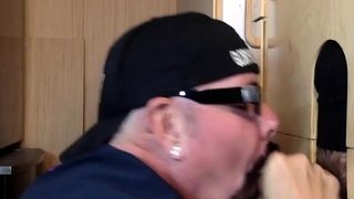 Moustache amateur deepthroating