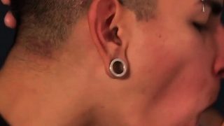 Cutie twink get analfuck by bearded DILF