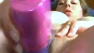 Big titted BBW Jennifer pleases herself (amateur Milf)