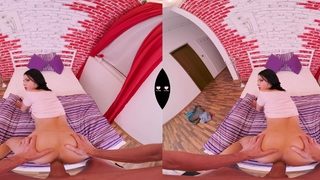 VR Hostel episode 1 – My First Trip